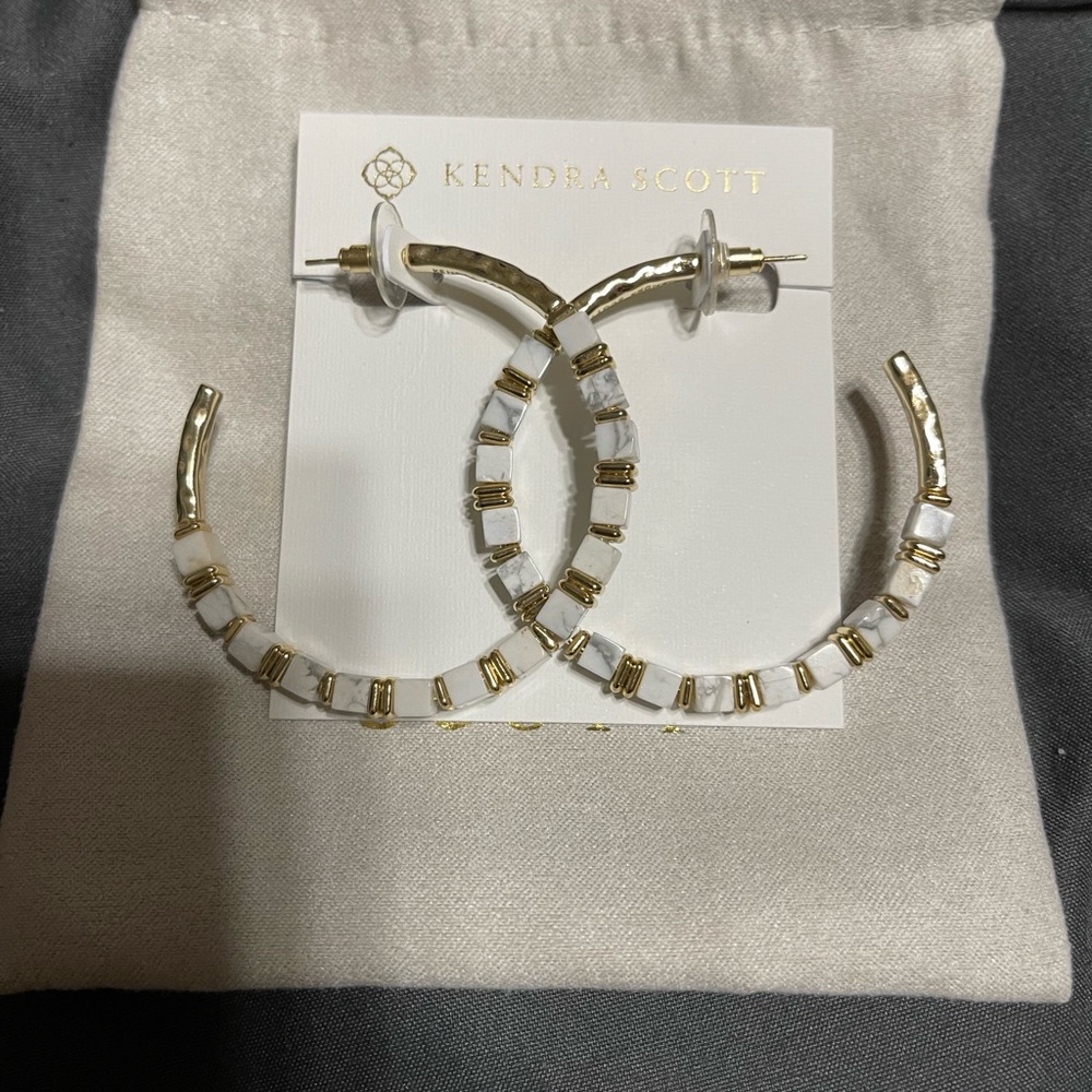Kendra Scott Ember Hoops